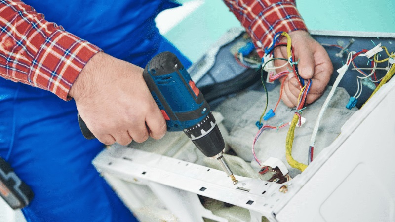 Keçiören Sharp Sharp çamaşır makinesi kart tamiri – Su almama arızası orijinal parça ile giderildi. - Teknik servis örneği